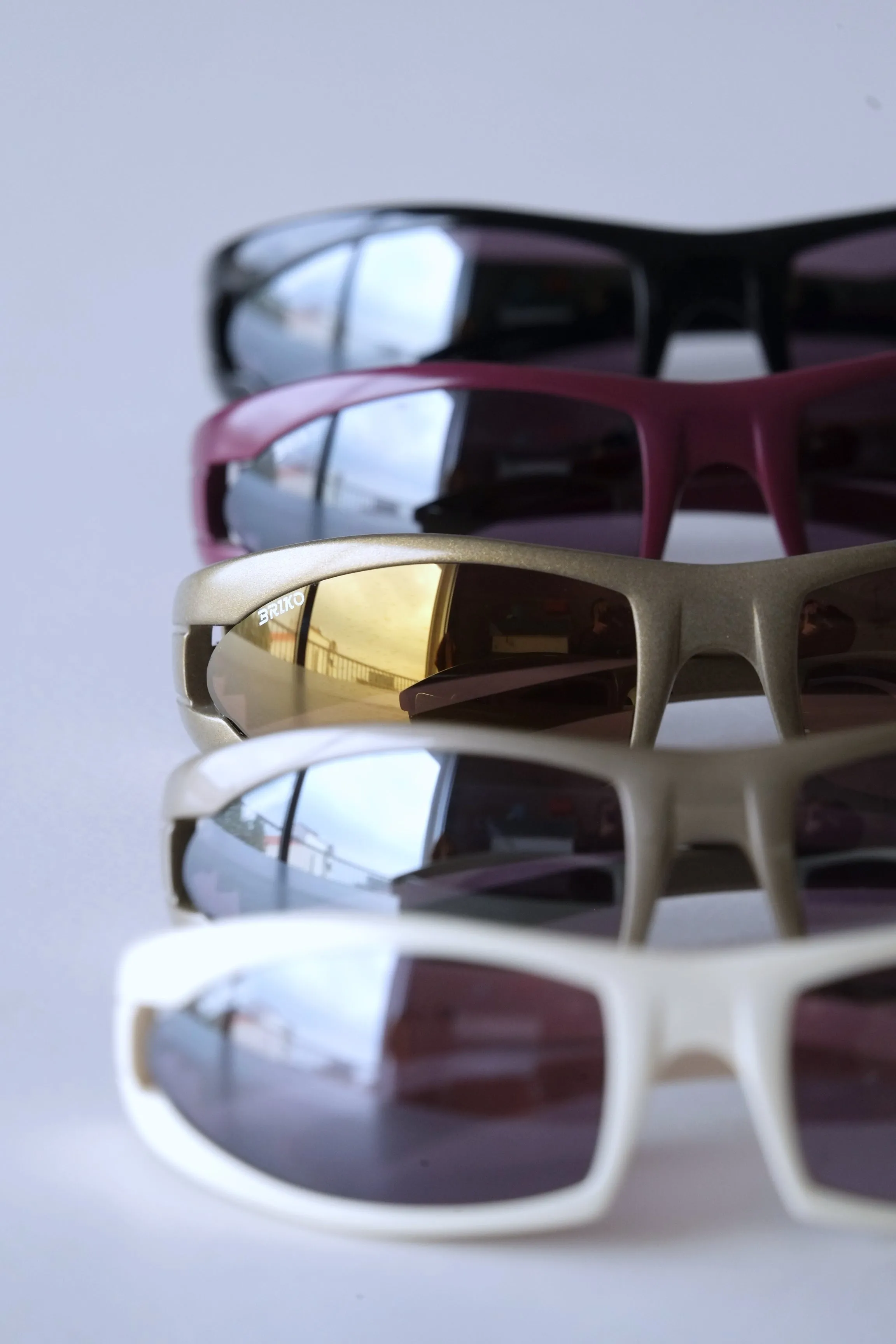 BRIKO Y1 Wraparound Sunglasses