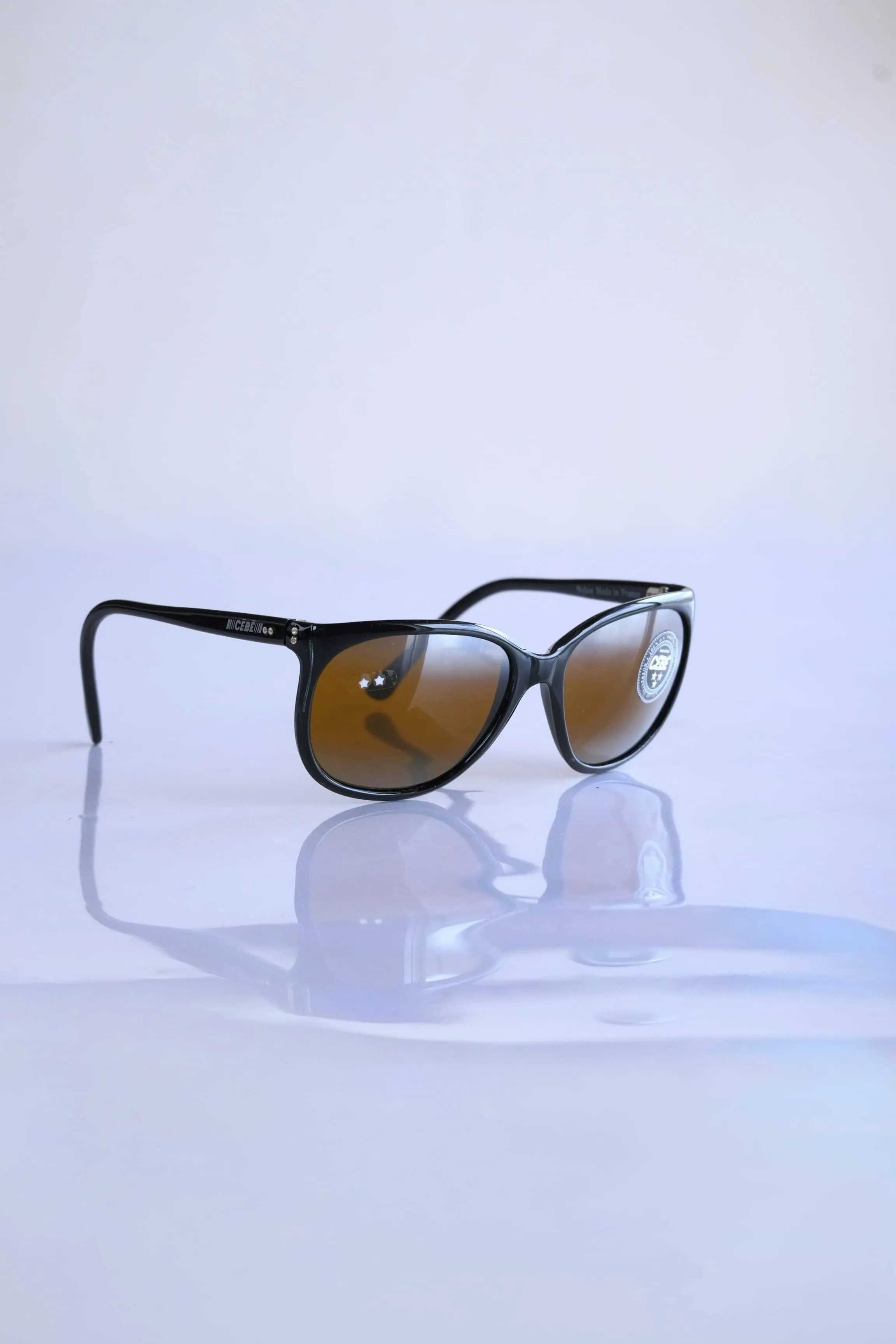 CÉBÉ 90s Classic Mirrored Lens Sunglasses